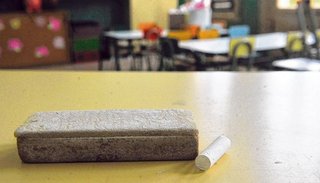 Detectan docentes de vacaciones estando con licencia médica