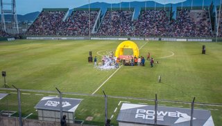 Juventud se aferra al bingo como salvataje para la crisis