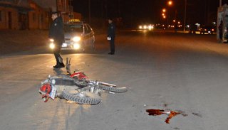 Lo chocó, lo dejó herido y se dio a la fuga