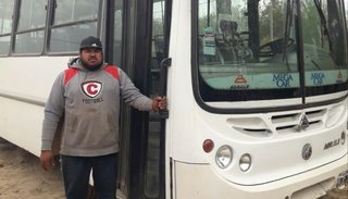 Wichis luchan por un permiso para hacer transporte de pasajeros