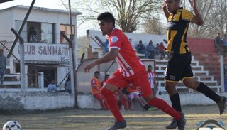 Atlético Peñarol no sacó provecho