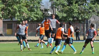 Zapla suma minutos de fútbol con el líder liguista