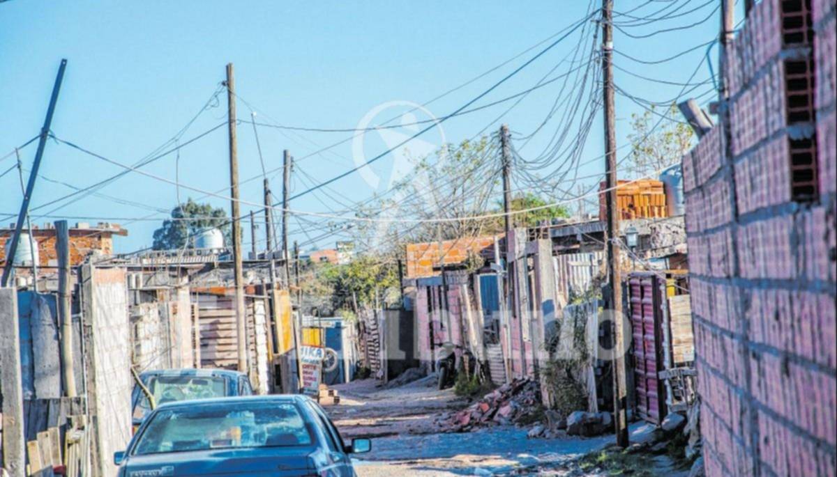 Unos 50 mil salteños, en riesgo por conexiones irregulares de luz