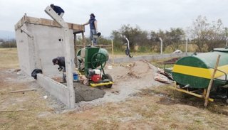 Avanza la construcción de 3 pozos de agua para mejorar la provisión