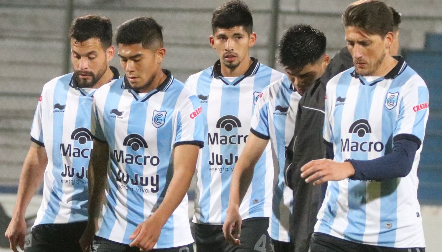 Resultado de imagen de PERDIO EL LOBO JUJEÑO EN EL ARRANQUE CON RIESTRA