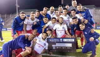 Argentinos eliminó a San Martin de Tucumán en el Martearena