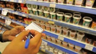 La especulación desenfrenada de los comerciantes echa más leña al fuego