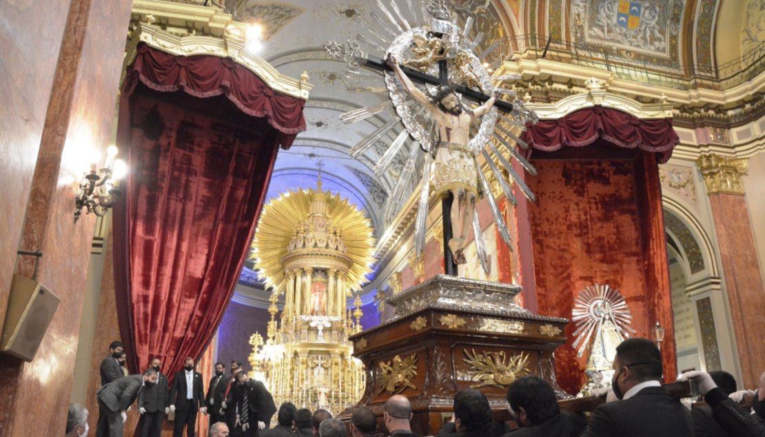 FOTOS: CATEDRAL BASÍLICA DE SALTA FOTOS: CATEDRAL BASÍLICA DE SALTA