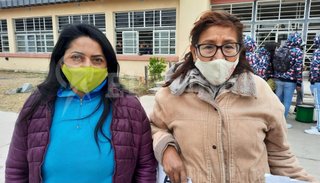 Conflicto en la escuela Galileo Galilei: dos personas se encadenaron en una escuela