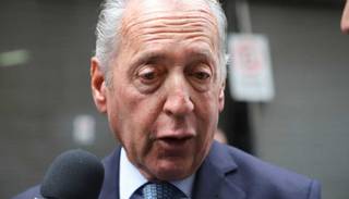 La UIA propone que se restrinja el ingreso de trabajadores que rechacen vacunarse