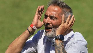 Sergio Rondina presentó su renuncia y dejó de ser DT de Arsenal