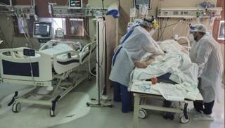 Se redujeron un 80 por ciento los casos diarios de coronavirus en el país desde el pico de mayo