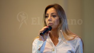Con la salteña Flavia Royón, Massa toma el control de la Secretaría de Energía