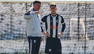 Zurita: “Nos está faltando que la pelota entre”