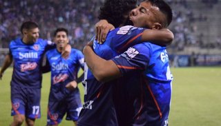 Superfinal: San Antonio y La Mona 44