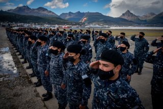 Fortalecen la presencia militar en el extremo sur del país