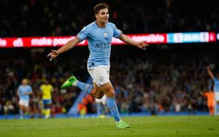 Julián Álvarez sigue "enamorando" a Manchester 