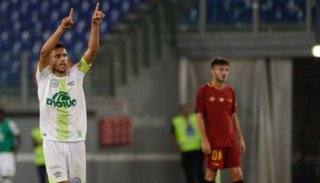 Alan Ruschel y un gol emotivo ante la Roma