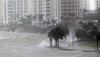 En vivo: El paso devastador del huracán Irma