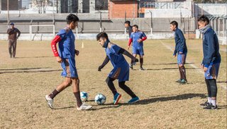Juventud, obligado a cancelar sus deudas para armar el equipo