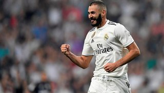 Goleada y punta para Real Madrid