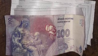 Arrestan a extorsionador y le secuestran el celular