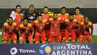 Sarmiento se lo dio vuelta a Unión y sigue en la Copa Argentina