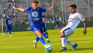 Zapla se durmió en el final y perdió en Salta