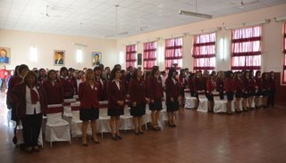 "Enseñar es abrir un inmenso horizonte"