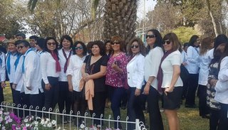 Alegría de los docentes de Manantiales