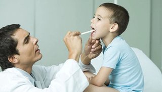 Tras la muerte de cuatro chicos, piden extremar los cuidados para prevenir enfermedades bacterianas