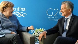 Macri habló con Merkel, quien apoyó las negociaciones realizadas con el FMI