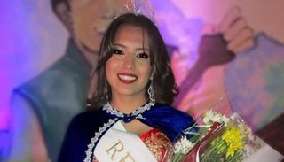 Agustina es la Reina Estudiantil del Bachi 1de Fraile Pintado