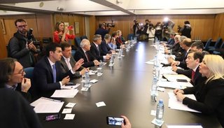 Procuración dice que la Corte tiene competencia originaria para tramitar demandas de provincias