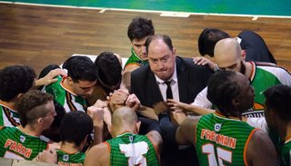 De Cecco seguirá como entrenador de El Tribuno BB