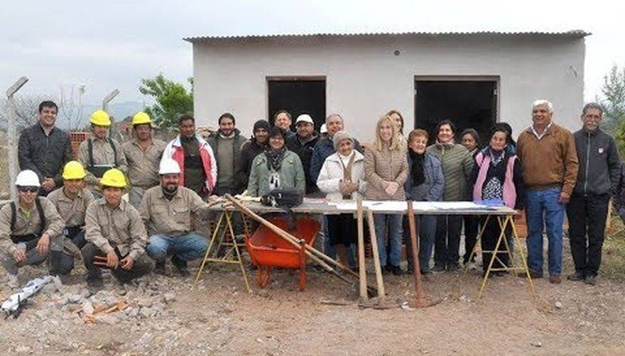 Crece el proyecto de mujeres apicultoras