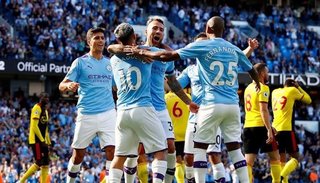 Fiesta ciudadana con Agüero y Otamendi
