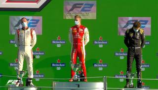Mick Schumacher ganó su primera carrera en Fórmula 2