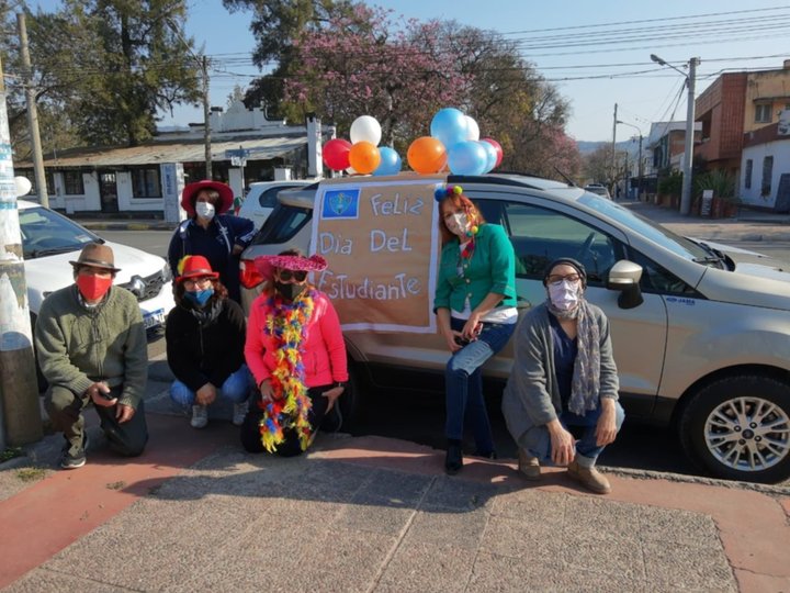 Realizaron caravana por el D a del Estudiante