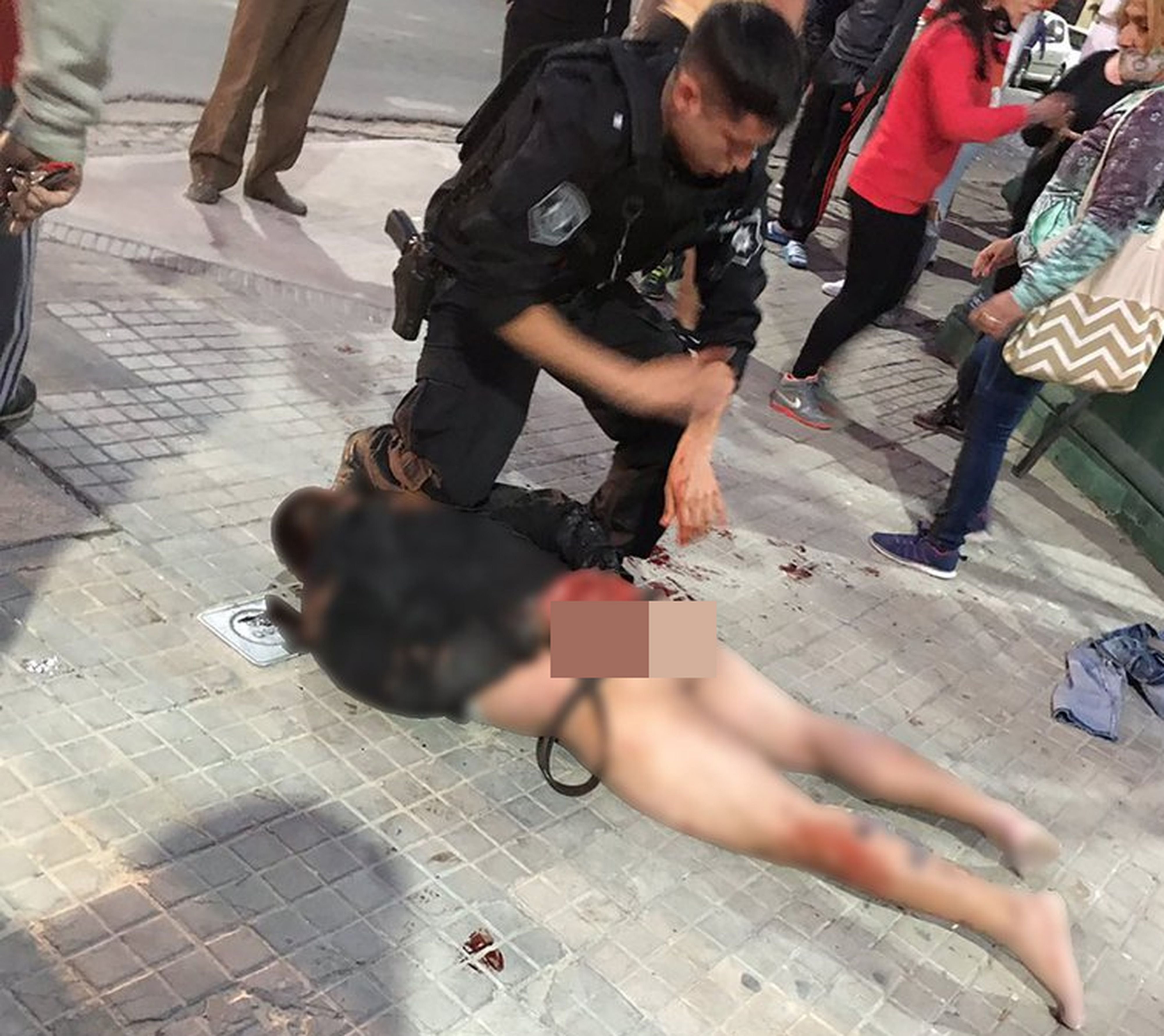 Peleas de mujeres al desnudo