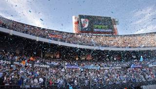 Vuelven los hinchas: con permiso de circulación y sin comida, así es el protocolo