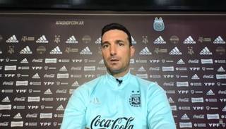 “Liberé a los jugadores de la Premier porque estaban agobiados”, dijo Scaloni