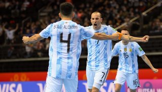 Argentina se metió en semis y enfrentará a Brasil