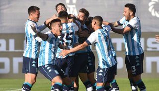 Racing visita esta tarde a Argentinos Juniors y va por una alegría