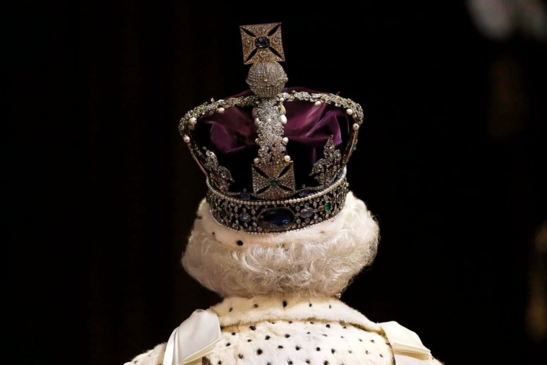 Una de las últimas fotos de Isabel II: lista para celebrar sus 70 años de reinado, aunque con una menor participación de la que hubiera deseado por algunos problemas de salud que la aquejaban y que eran propios de la edad /// Fotos: Getty - AP - Reuters - Grosby - AFP Una de las últimas fotos de Isabel II: lista para celebrar sus 70 años de reinado, aunque con una menor participación de la que hubiera deseado por algunos problemas de salud que la aquejaban y que eran propios de la edad /// Fotos: Getty - AP - Reuters - Grosby - AFP