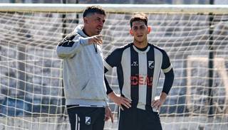 El técnico Zurita analiza cambios en Central Norte