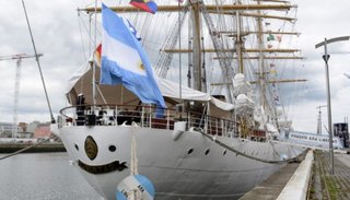 Después de cuatro meses, llegó la Fragata Libertad al Apostadero Naval Buenos Aires