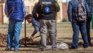 El CIF excavó en el barrio donde detuvieron a dos hombres por el crimen de Jimena Salas