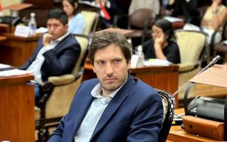 "La educación pública se debe repensar, no dinamita"