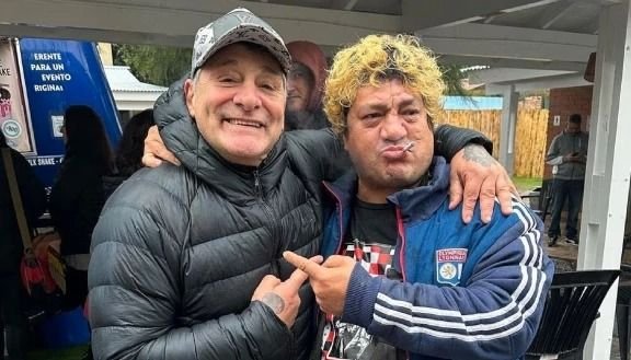 Pity Álvarez habría abandonado el tratamiento contra sus adicciones